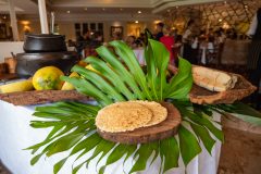 7_breakfast_dining